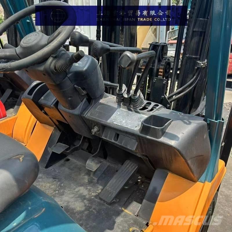 Toyota 7 FGU 25 Dieselstapler