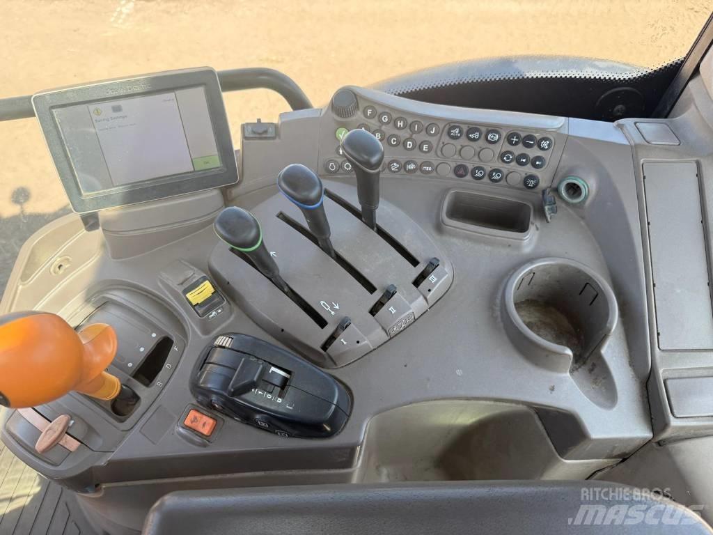 John Deere 6130 R Traktoren