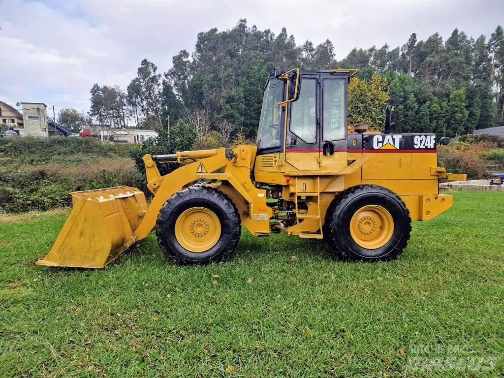 CAT 924F Radlader
