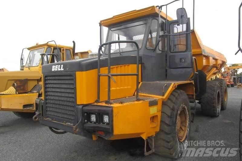 Bell B25C Dumper - Knickgelenk