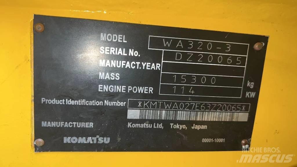Komatsu WA320-3 Radlader