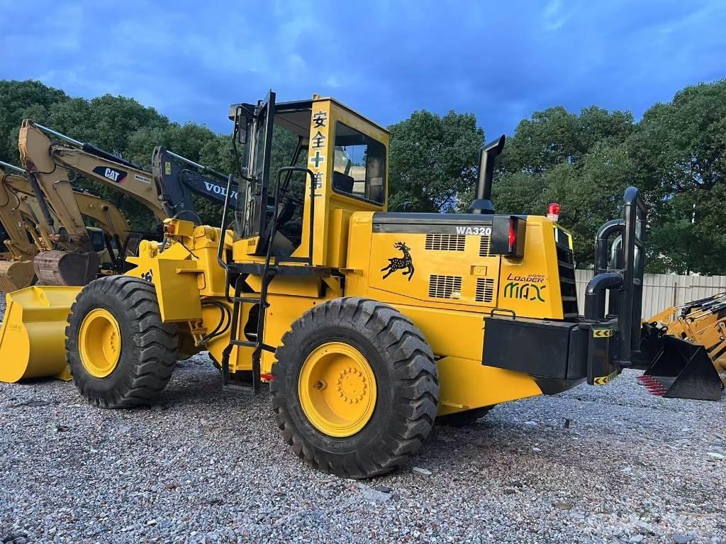 Komatsu WA320-3 Radlader