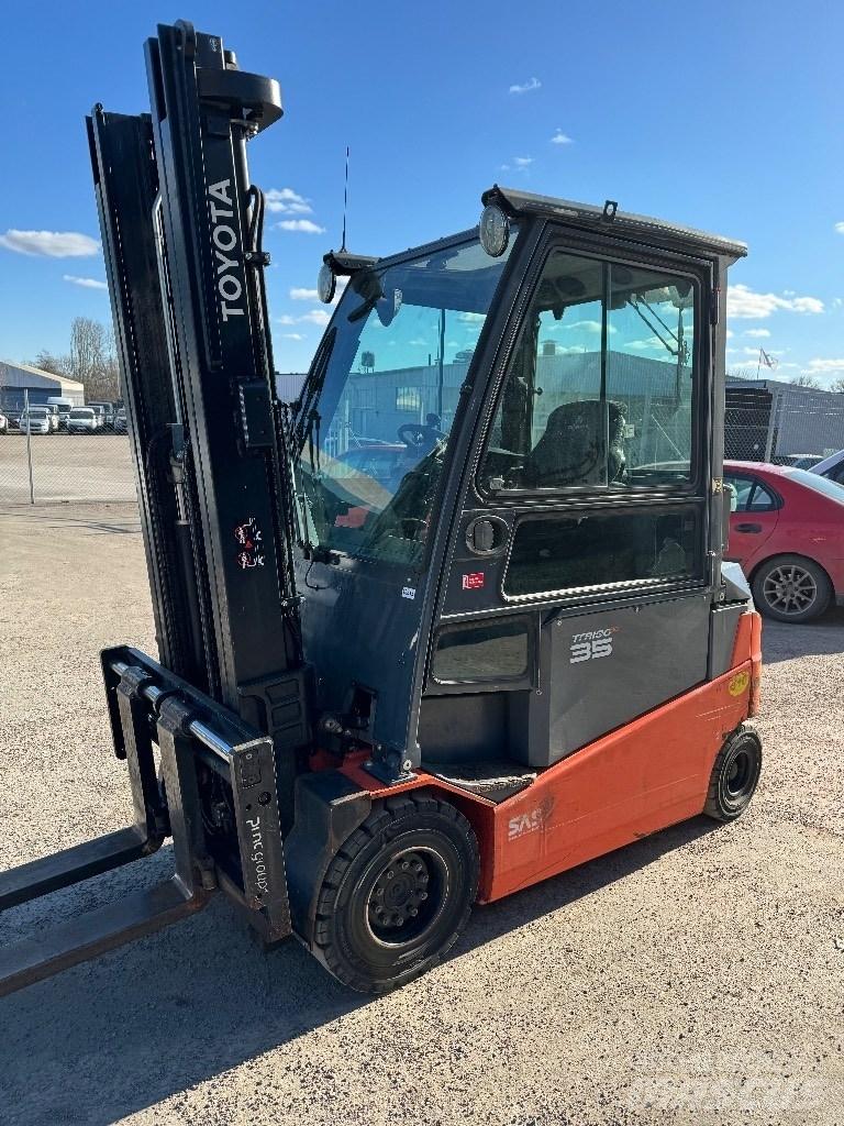Toyota 8FBMT35 Elektrostapler