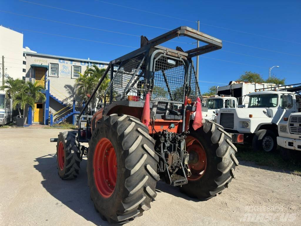 Kubota M 5-111 Traktoren