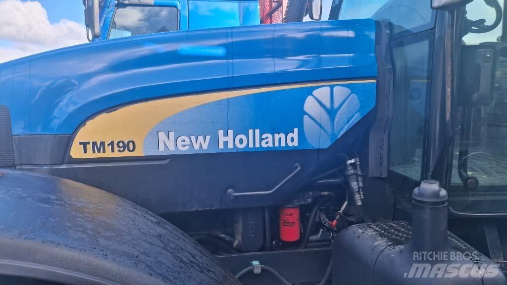 New Holland TM190 Traktoren