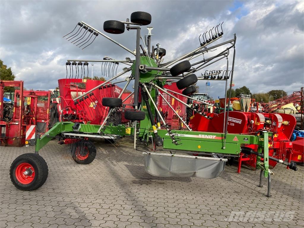 Fendt Former 880 Schwader