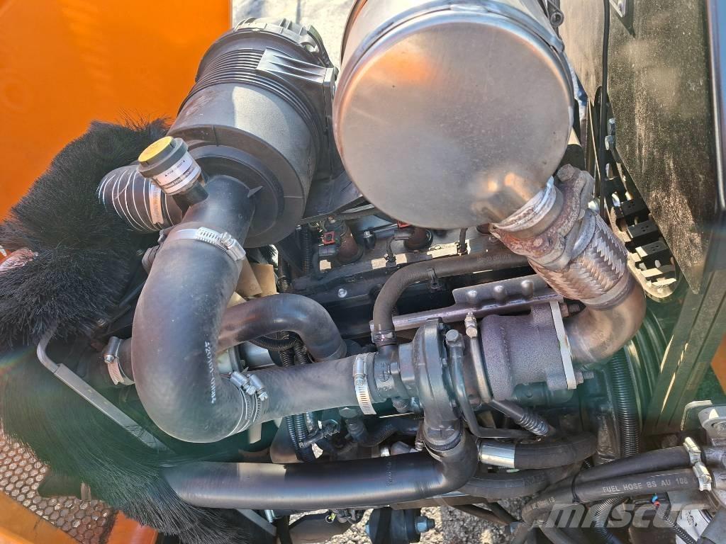 Forst TR8 Holzhäcksler