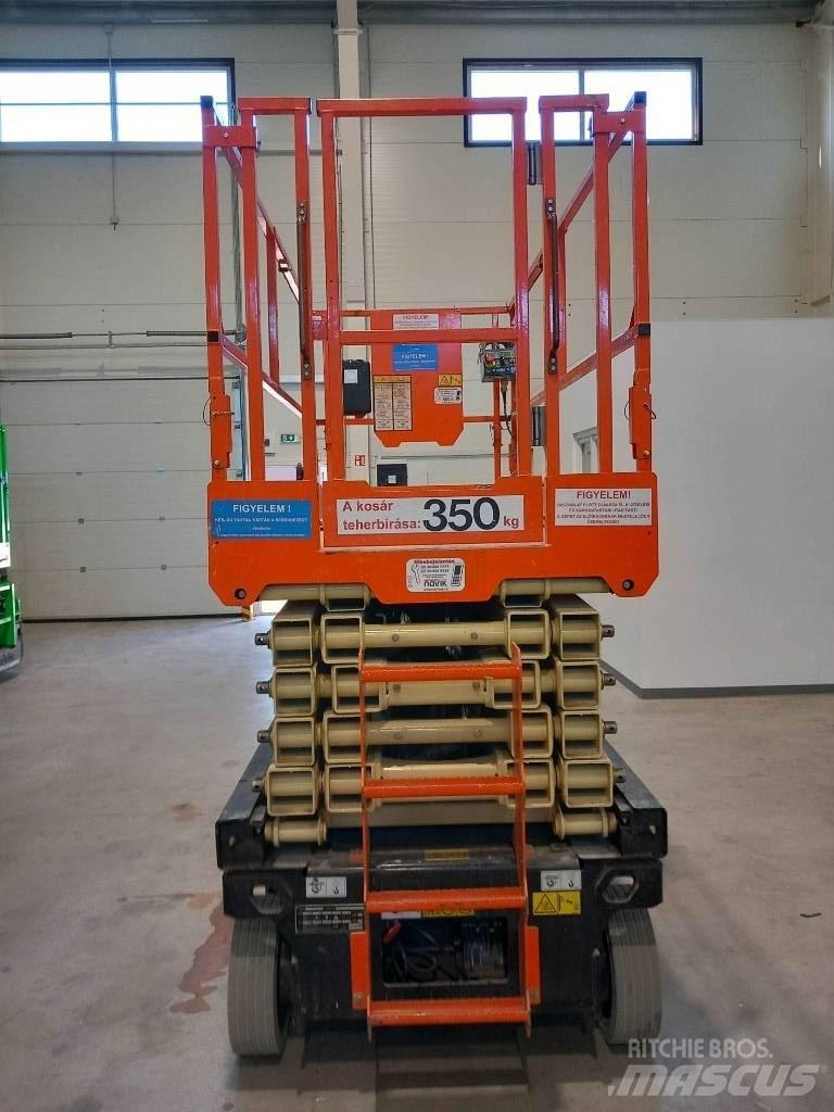 JLG 4045R Scheren-Arbeitsbühnen