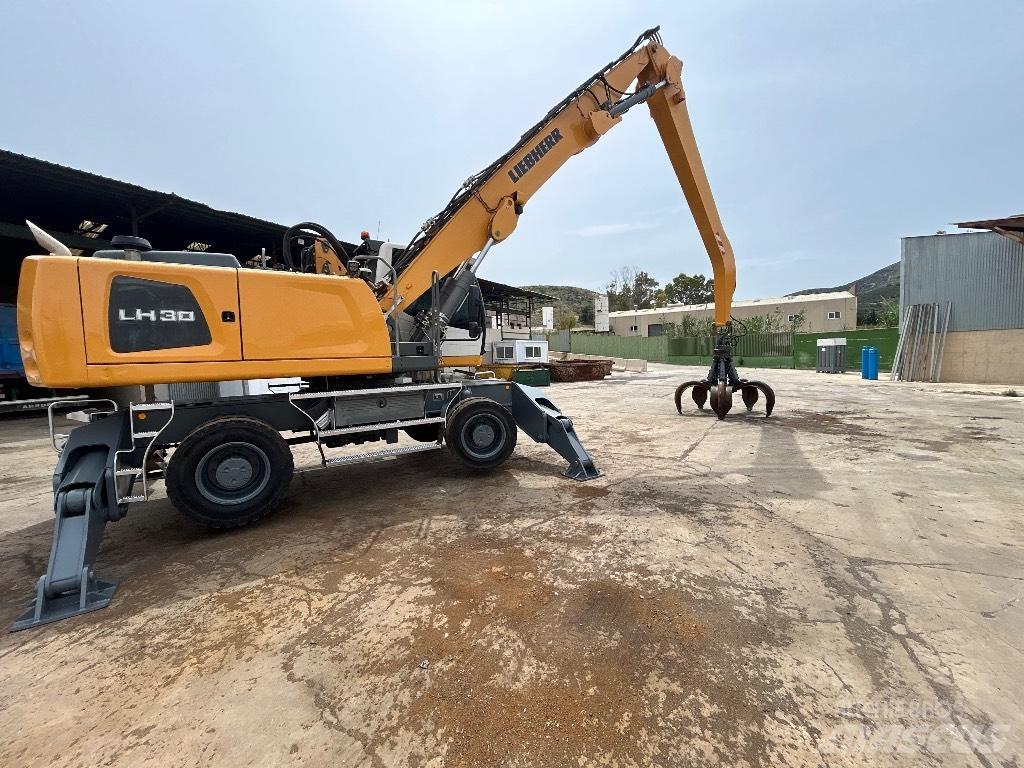 Liebherr Lh30 Materialumschlag