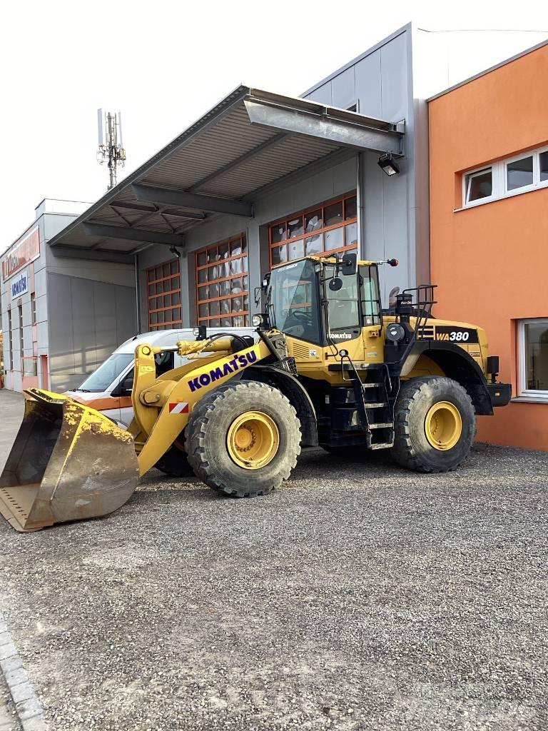 Komatsu WA380-8E0 Radlader