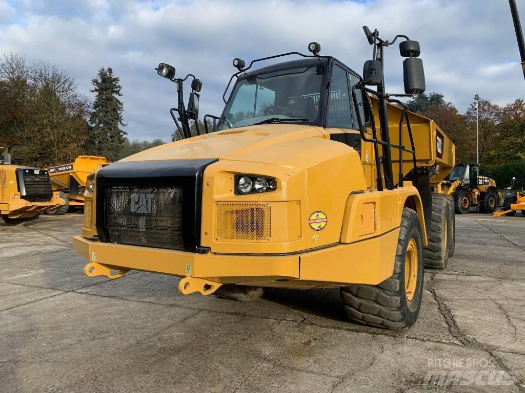 CAT 730 C Dumper - Knickgelenk