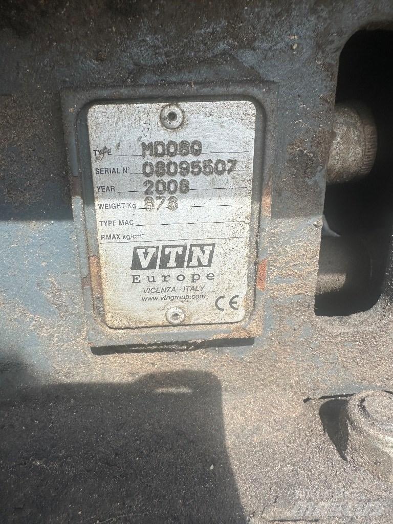 VTN MD080 Raupenbagger