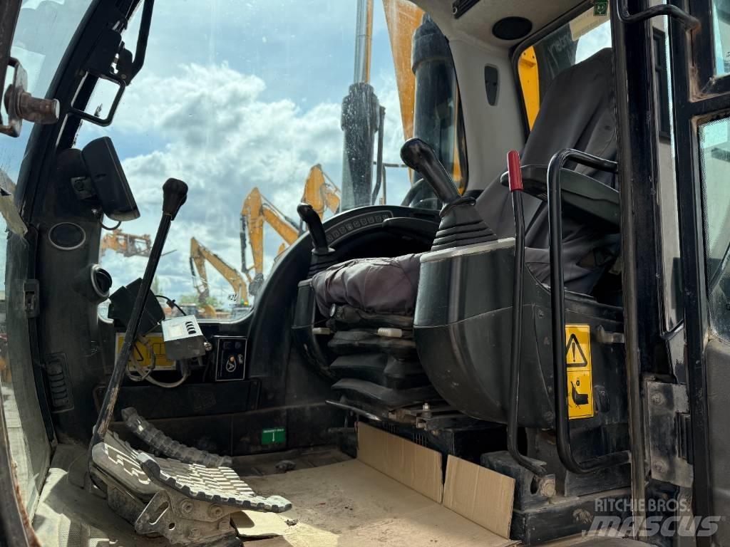 JCB JS 360 LC HRD Raupenbagger