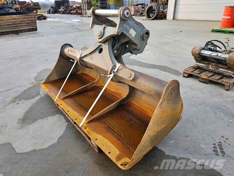 Liebherr SW48 Schaufeln