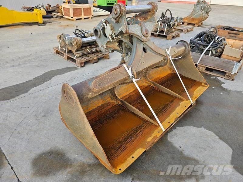 Liebherr SW48 Schaufeln