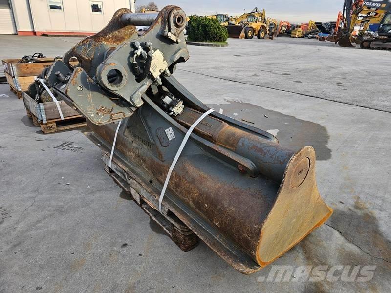 Liebherr SW48 Schaufeln