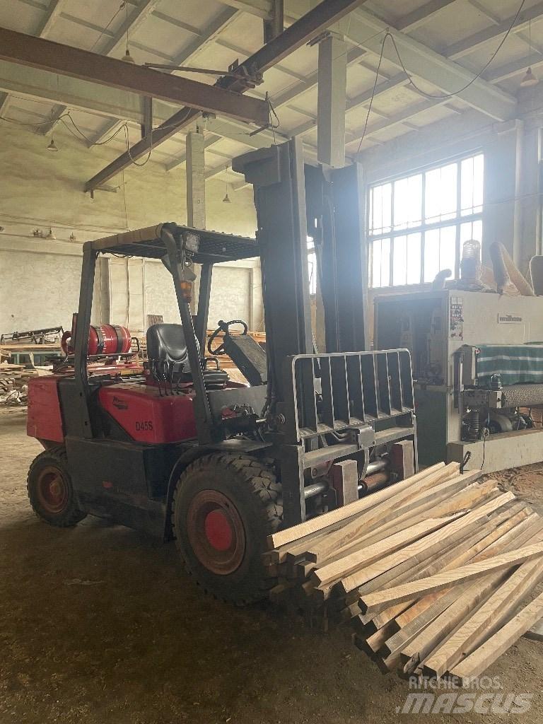 Doosan D 45 S-7 Sonstige Flurförderzeuge