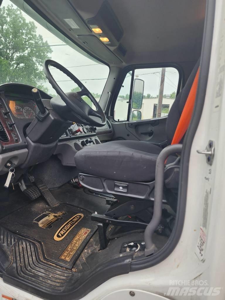 Freightliner M2 Sattelzugmaschinen