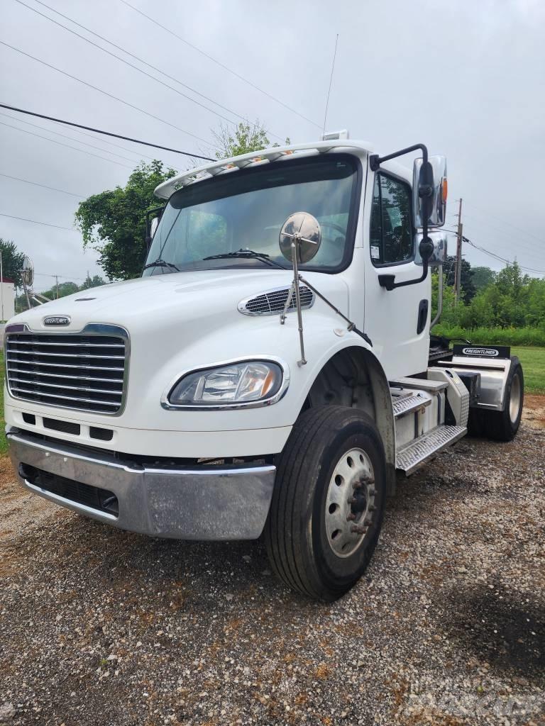 Freightliner M2 Sattelzugmaschinen