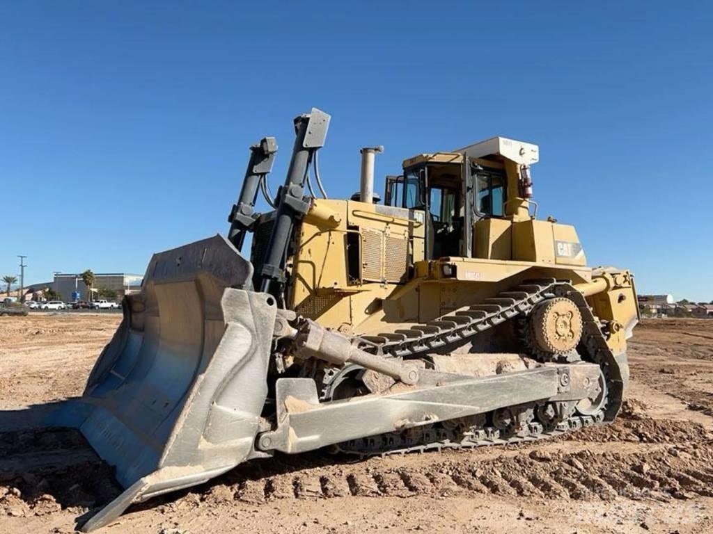 CAT D10R Bulldozer