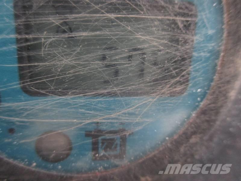 Haulotte Compact 14 Scheren-Arbeitsbühnen