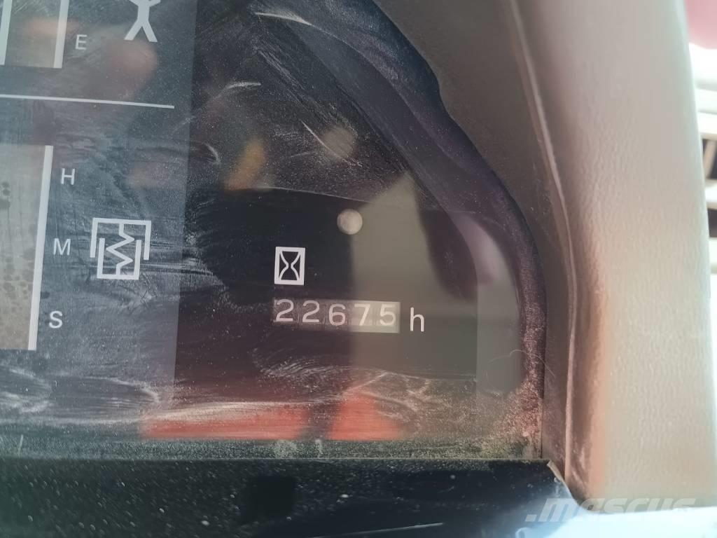 Komatsu HD 605-5 Dumper - Starr