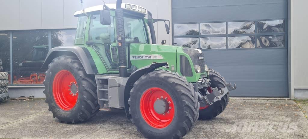 Fendt 718 Vario TMS Traktoren
