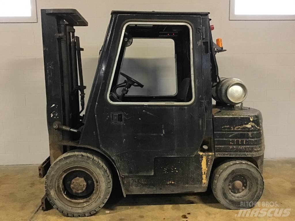 CAT GP 30 Andere Gabelstapler