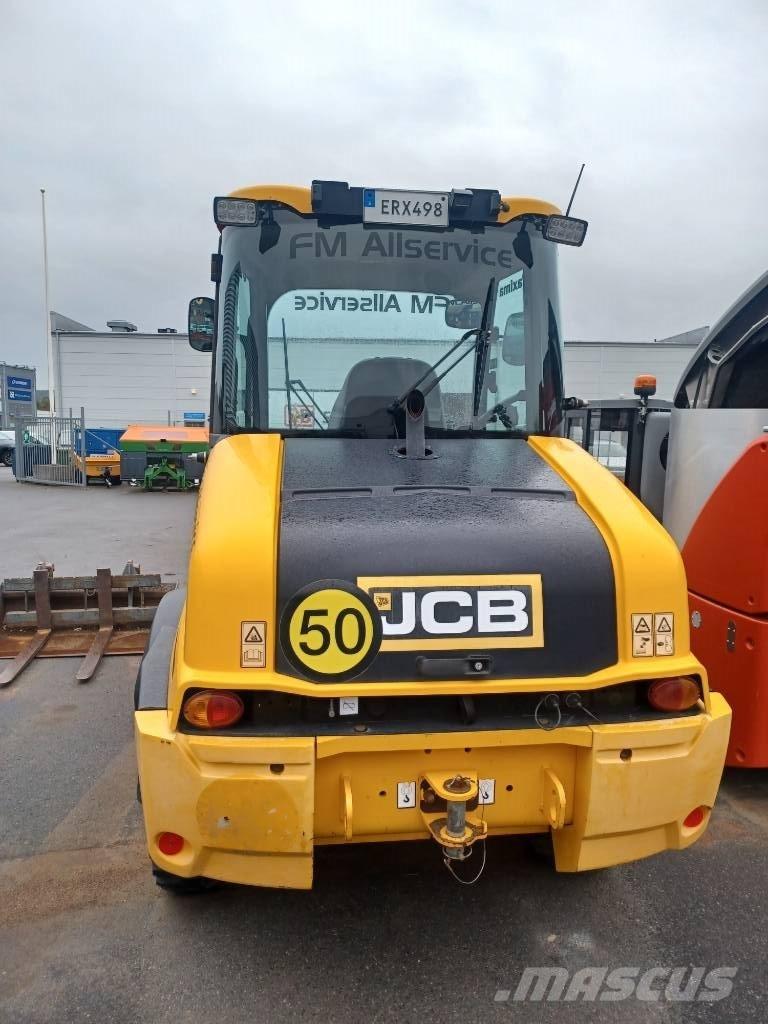 JCB 409 Teleskoplader für Landwirtschaft