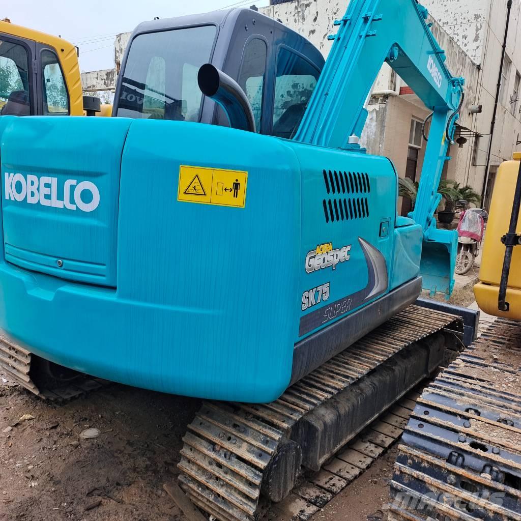 Kobelco SK 75 CSR Raupenbagger