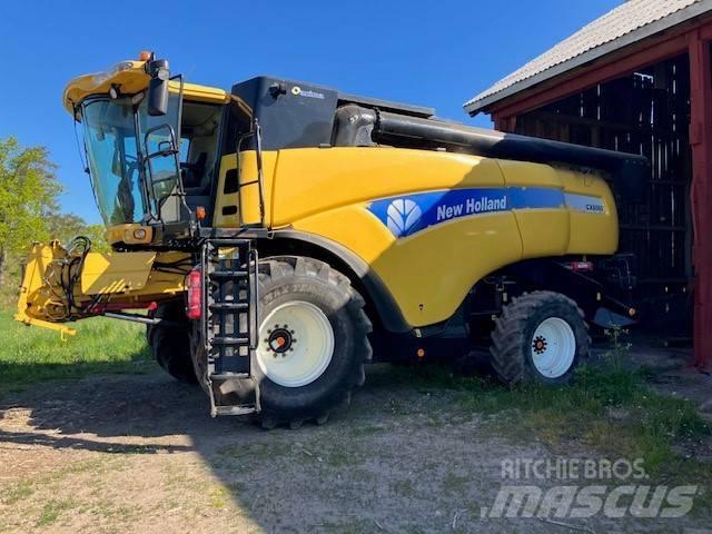 New Holland CX 8060 Mähdrescher