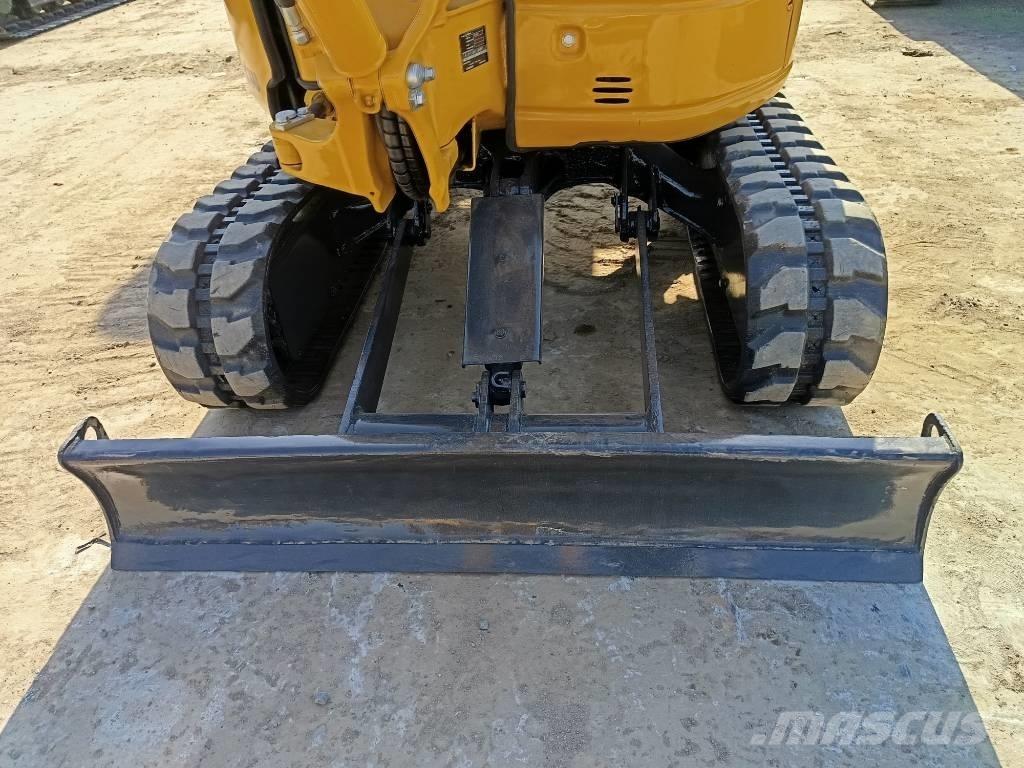 Komatsu PC 20 MR Minibagger < 7t
