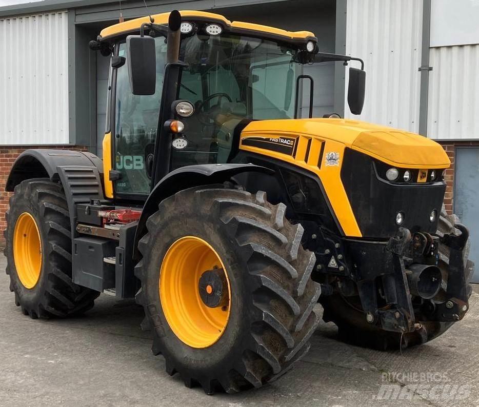 JCB 4220 Fastrac Traktoren