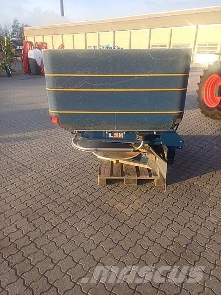 Bogballe L20W plus. Mineraldüngerstreuer
