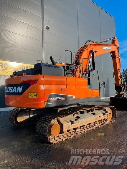 Doosan DX235LC-5 Raupenbagger