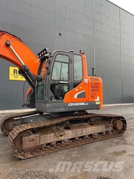 Doosan DX235LC-5 Raupenbagger