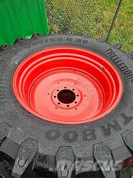 Fendt 300 Traktoren