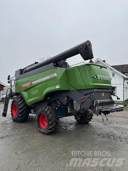 Fendt 5255L Mähdrescher