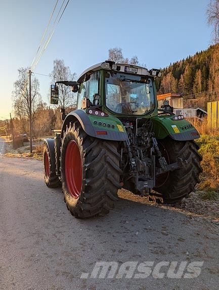 Fendt 724 profi+ Traktoren