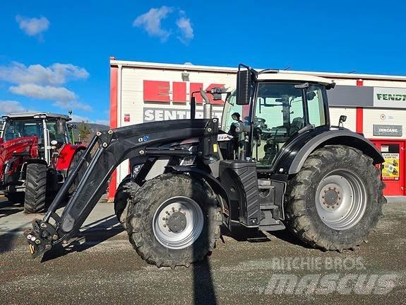 Fendt 724 S4 Profi Traktoren
