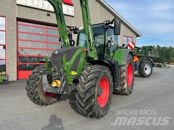Fendt 724 VARIO Traktoren