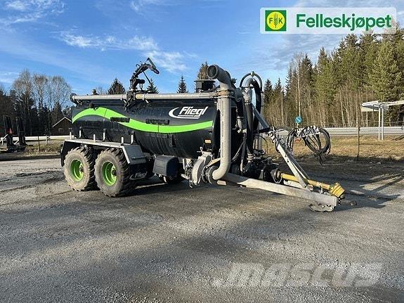 Fliegl vfw12000 Mineraldüngerstreuer
