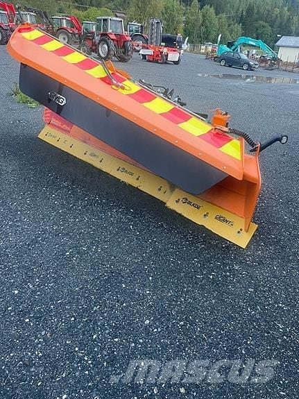 FMG AA300Z-City Schneeschilde und -pflüge