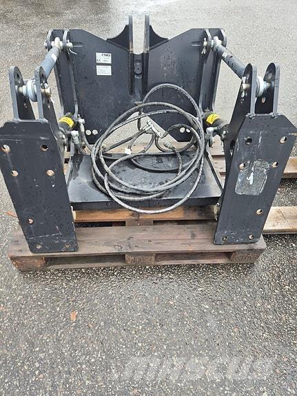 FMG EN Schneeschilde und -pflüge