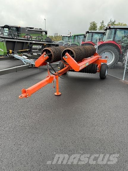 Globus GRS 700 Sonstige Bodenbearbeitung