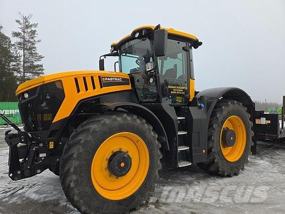 JCB Fastrac 8330 Traktoren