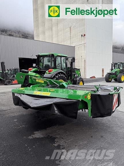 John Deere 328A Sonstige Grünlandgeräte