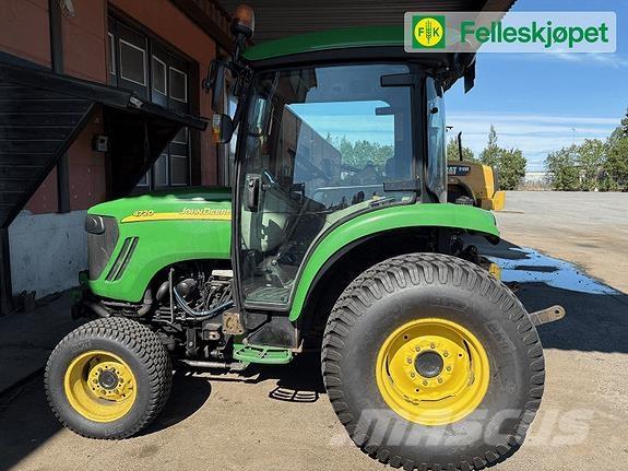 John Deere 4720 Traktoren