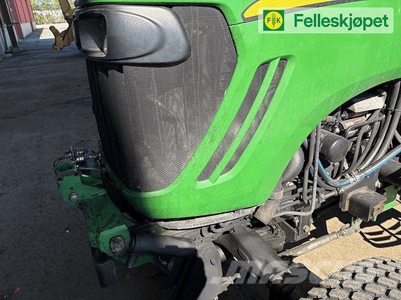 John Deere 4720 Traktoren