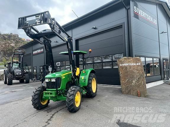 John Deere 5055E Traktoren